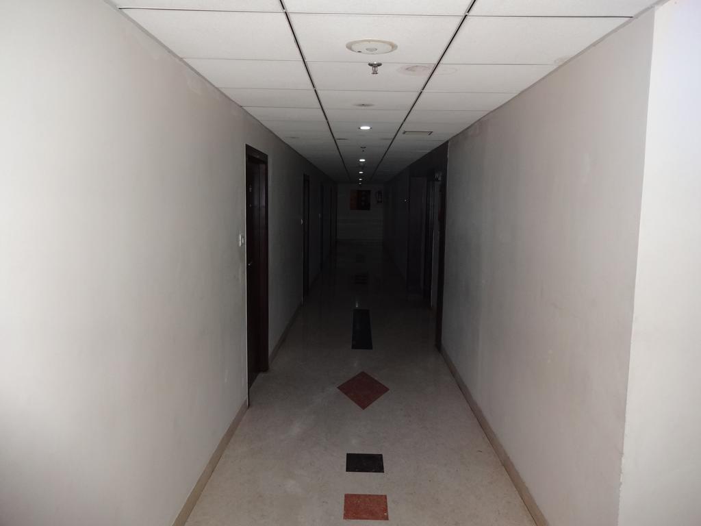 La Hospin Hotel Rājahmundry 客房 照片