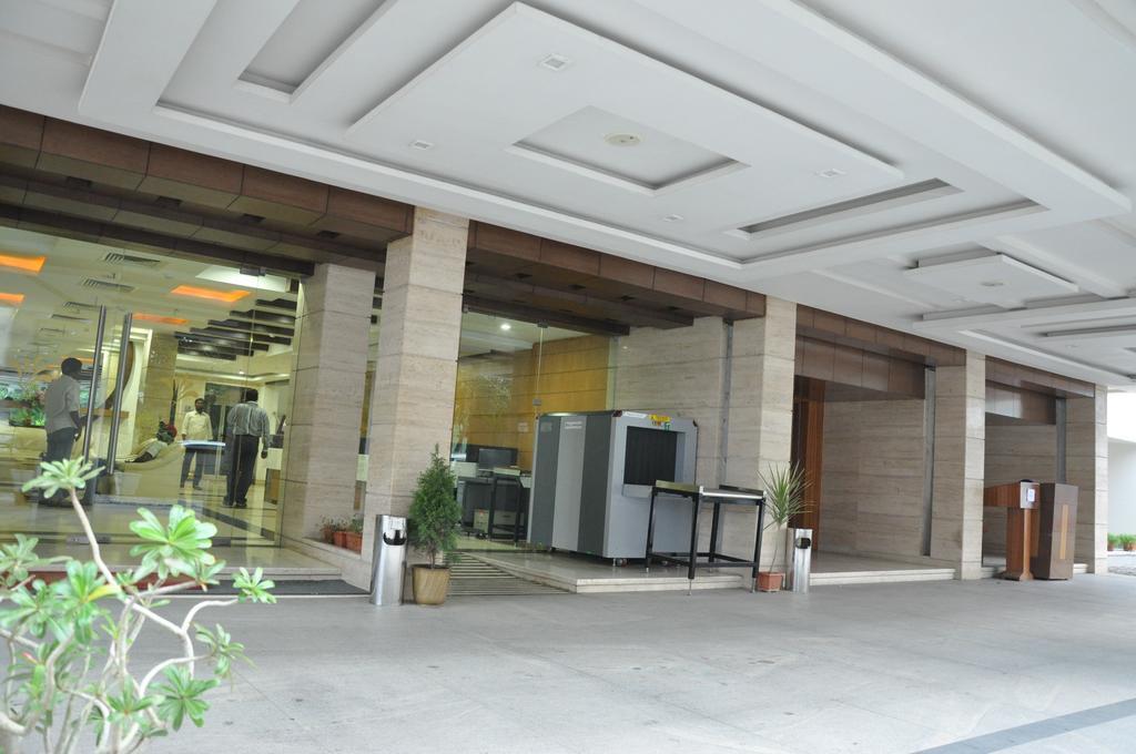 La Hospin Hotel Rājahmundry 客房 照片