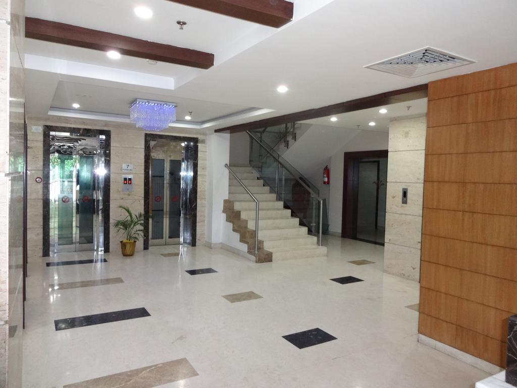 La Hospin Hotel Rājahmundry 客房 照片